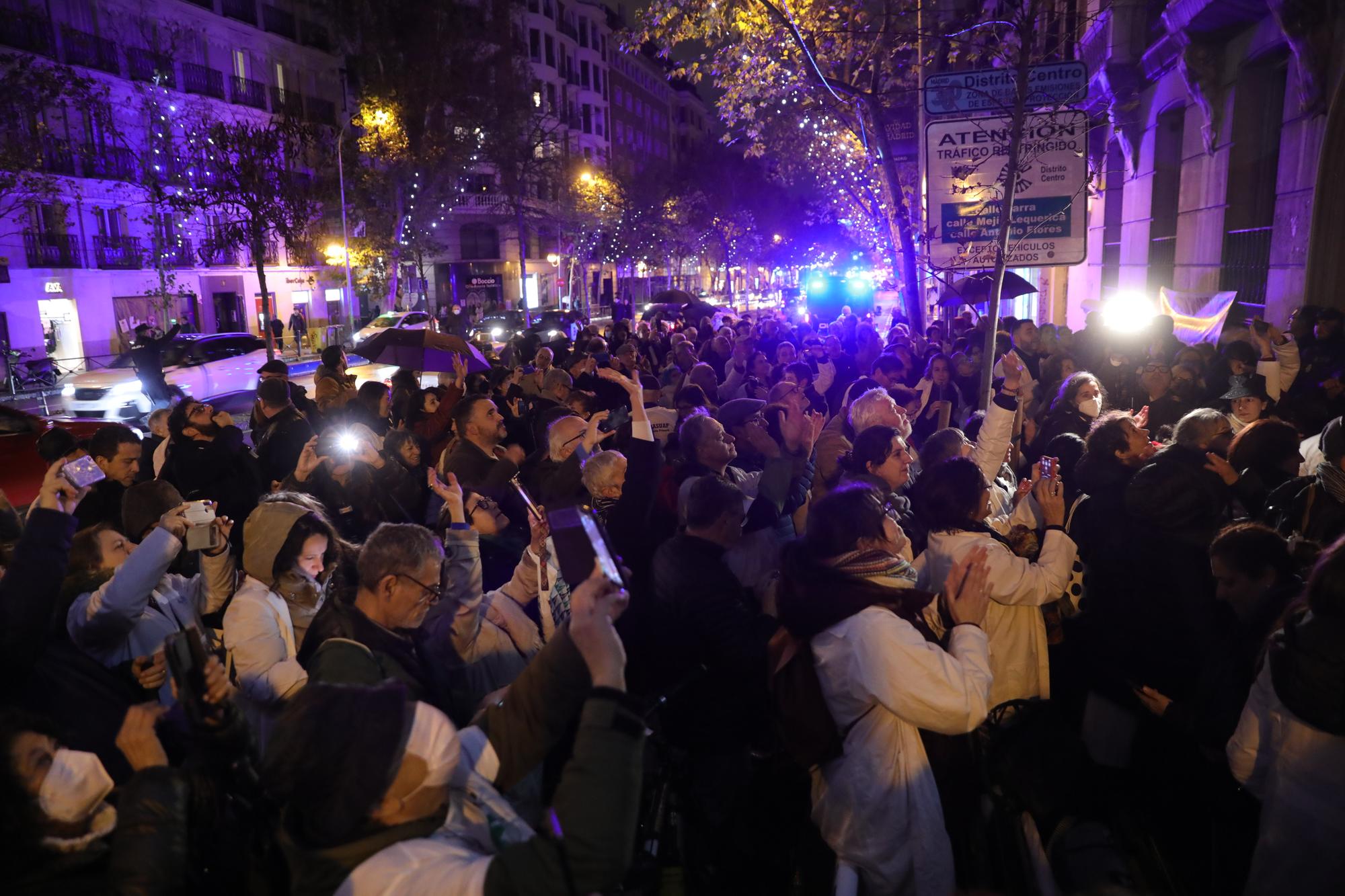 Concentración huelga médicos Sagasta